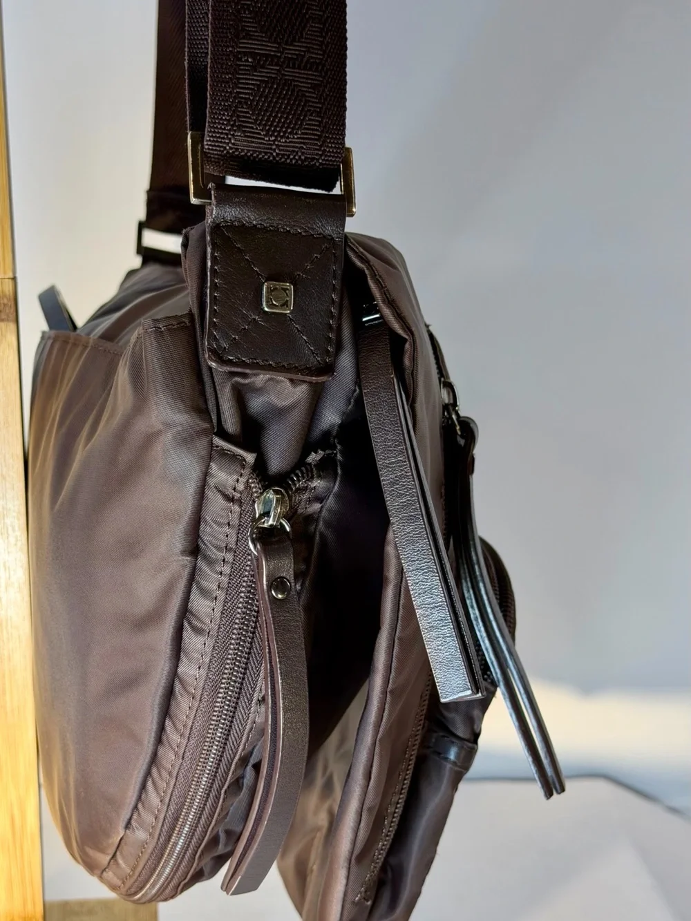 Kenneth Cole Brown Crossbody Shoulder Bag